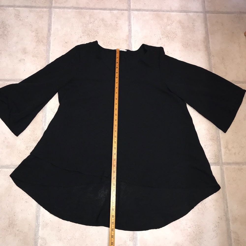 V-neck black blouse Women’s xl
